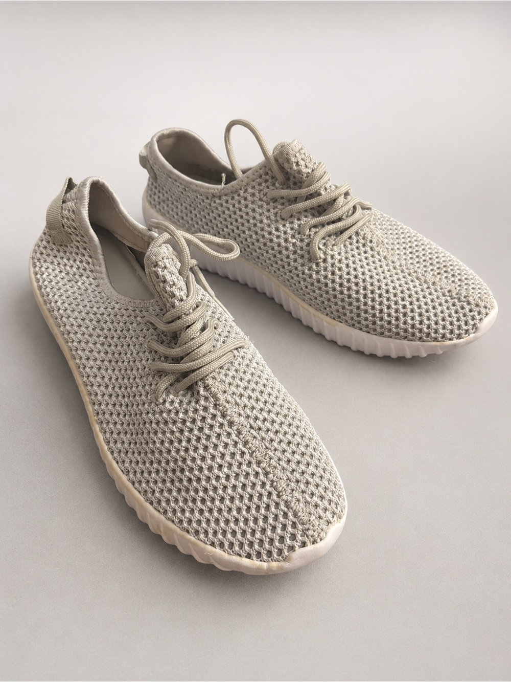 Light Beige Knit Men's Casual Sneakers